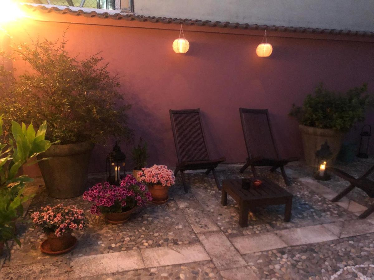 La Posada De Lola 엘모랄 외부 사진